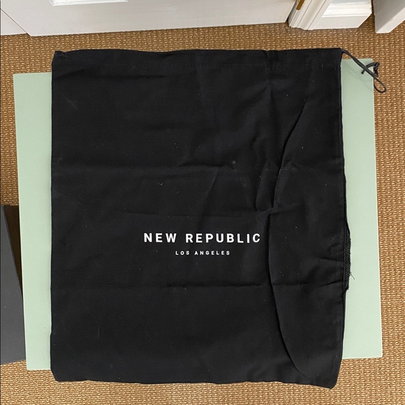 New Republic / NWT Men’s Suede Chelsea Boots / Tan / 10 - Picture 14 of 15